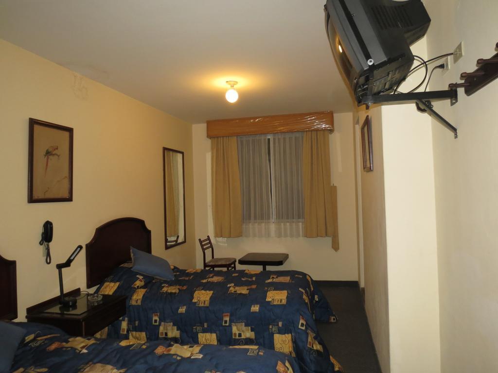 Hotel Plaza Mayor Lima Kamer foto