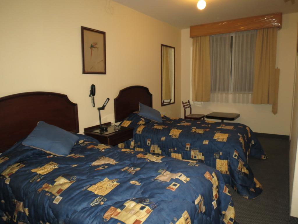 Hotel Plaza Mayor Lima Kamer foto